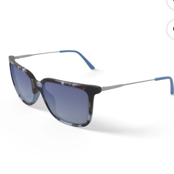 Stylish Blue Gradient Sunglasses Calvin Klein - Picture 1 of 6
